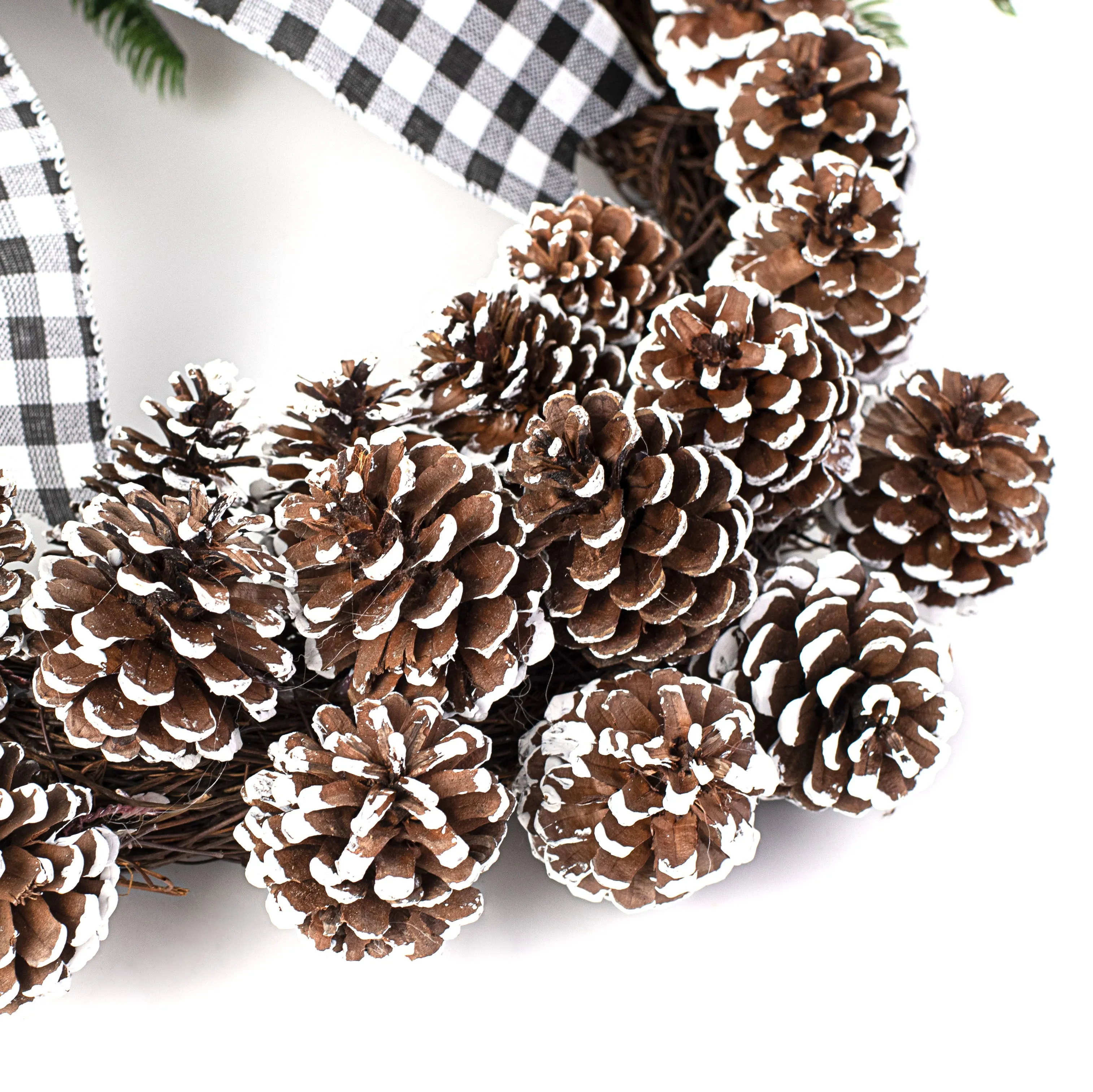 24" Pinecone Wreath With Gingham Bow