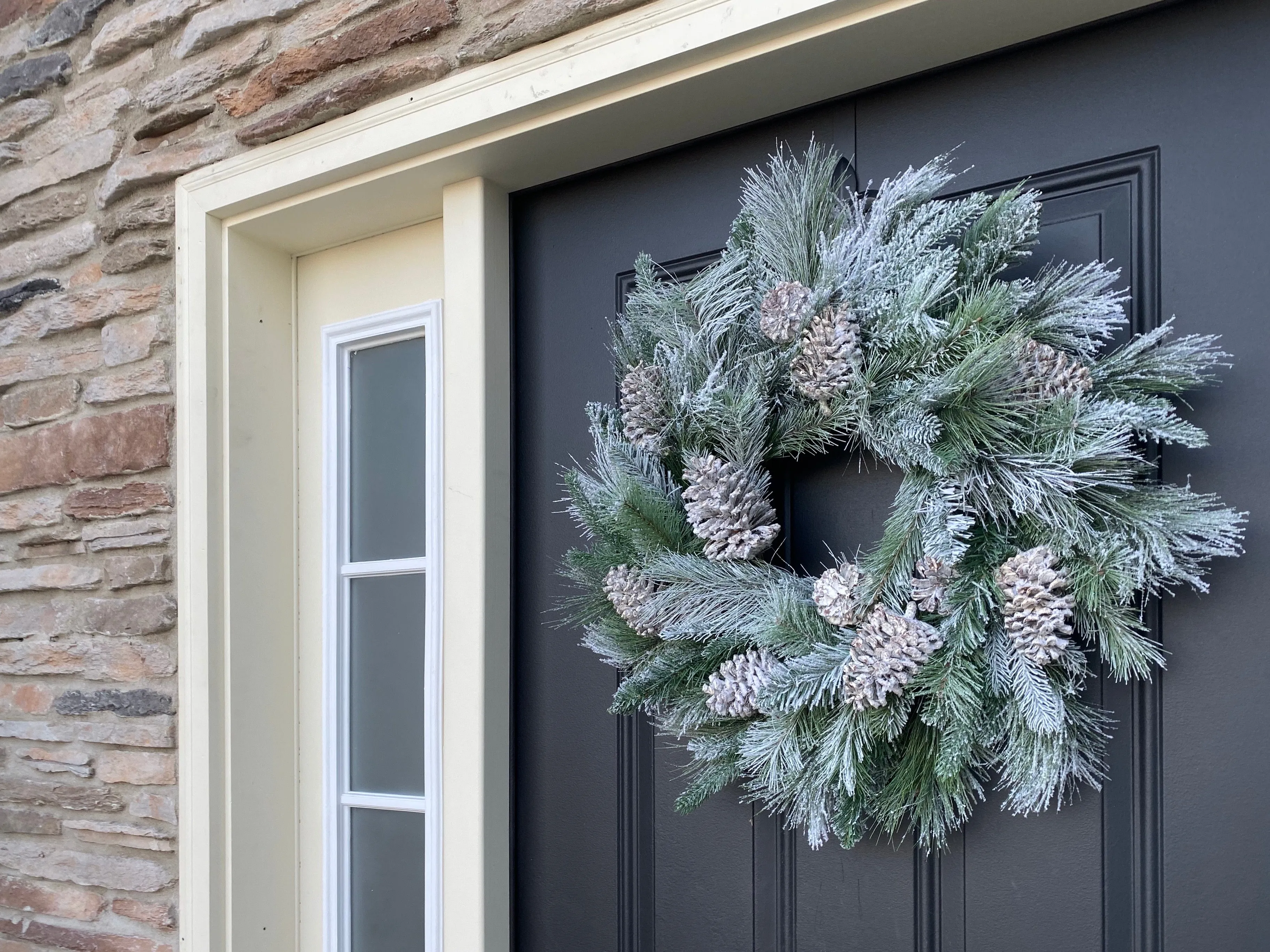 Flocked Pine and Pinecone Winter Wreath