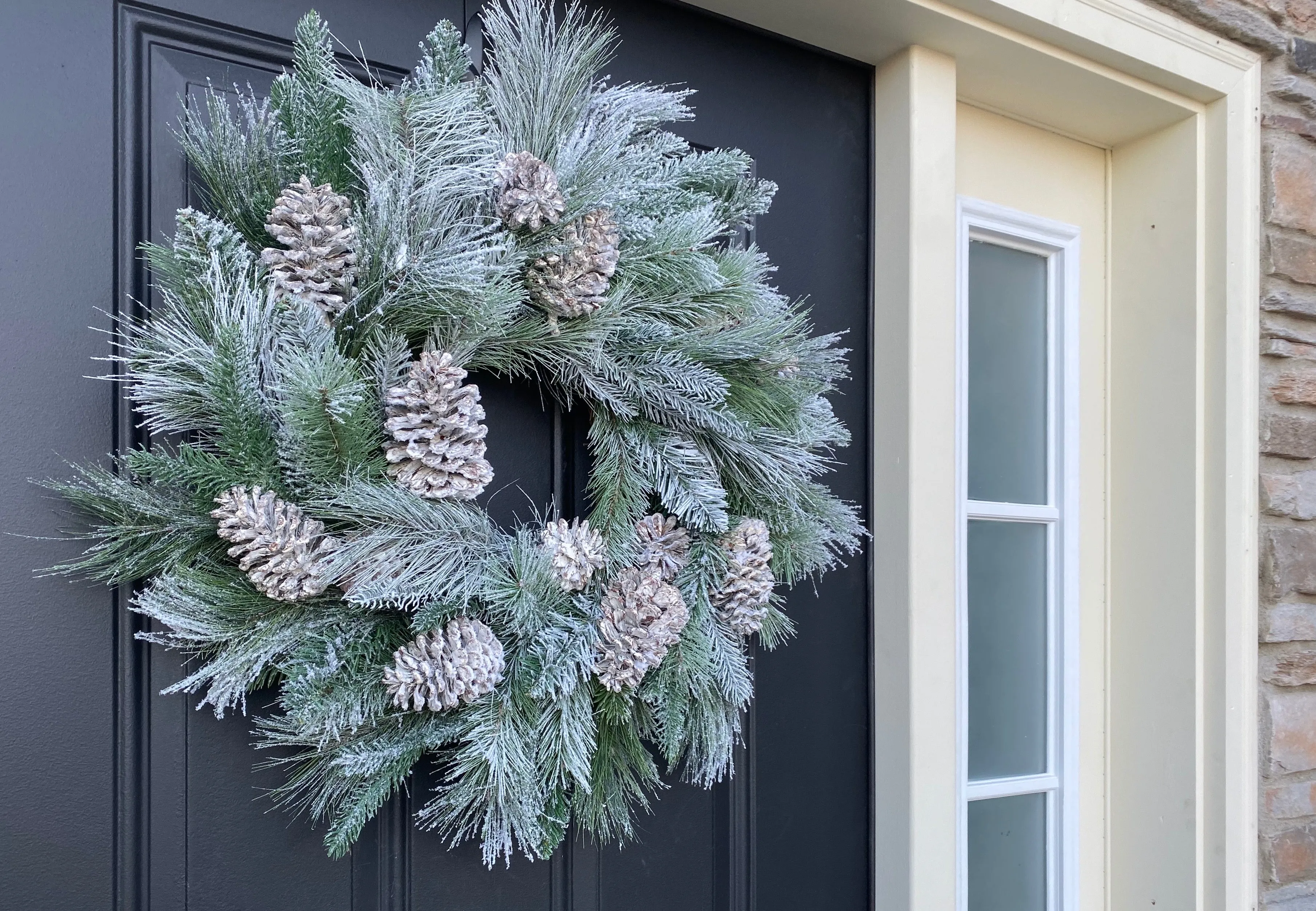 Flocked Pine and Pinecone Winter Wreath