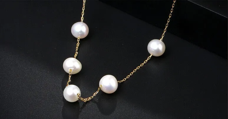 Snowy Dewdrops Pearl Necklace