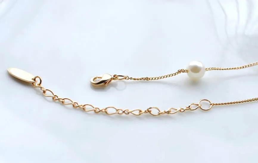 Snowy Dewdrops Pearl Necklace